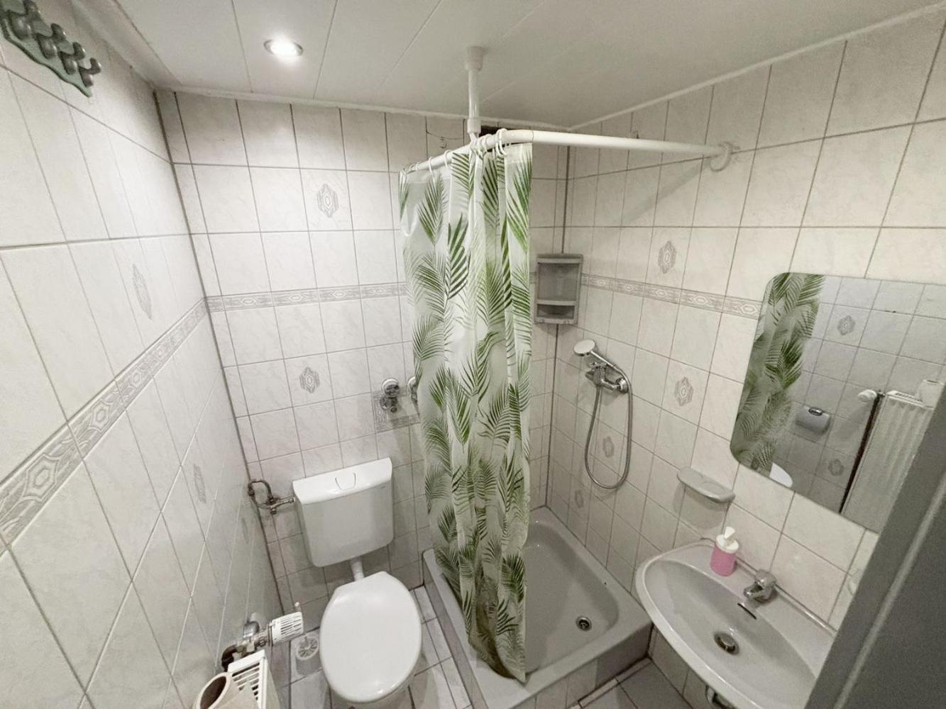 Budget Apartment Koeln Екстер'єр фото